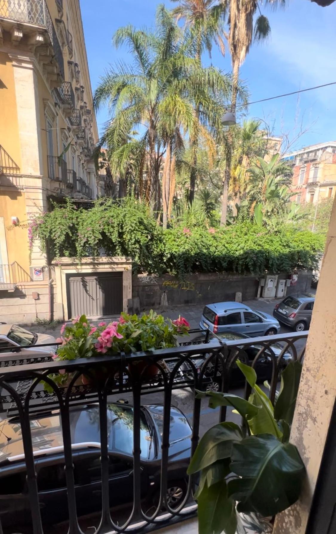 Don Home Catania Bagian luar foto