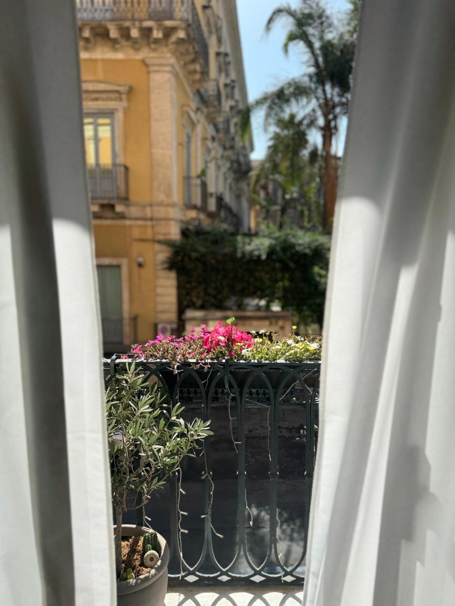 Don Home Catania Bagian luar foto